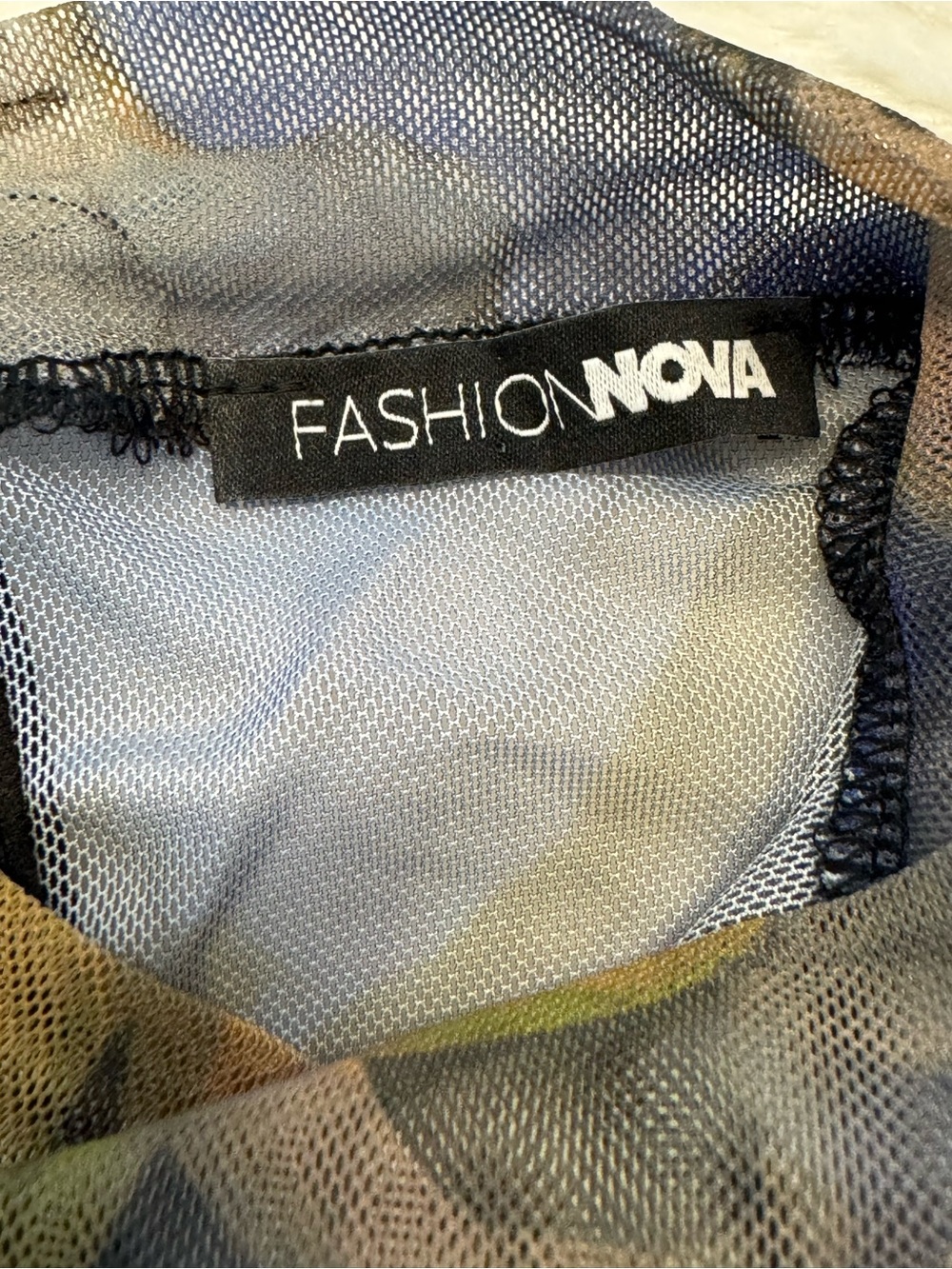 Fashion Nova Renaissance Print Sheer Crop-Top in Size Medium - Picture 10 of 13